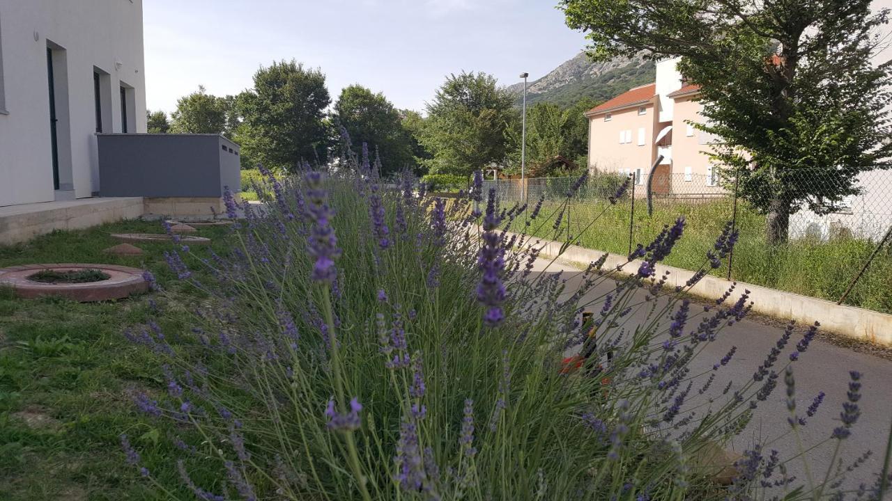 Studios Artemis Baška Екстериор снимка